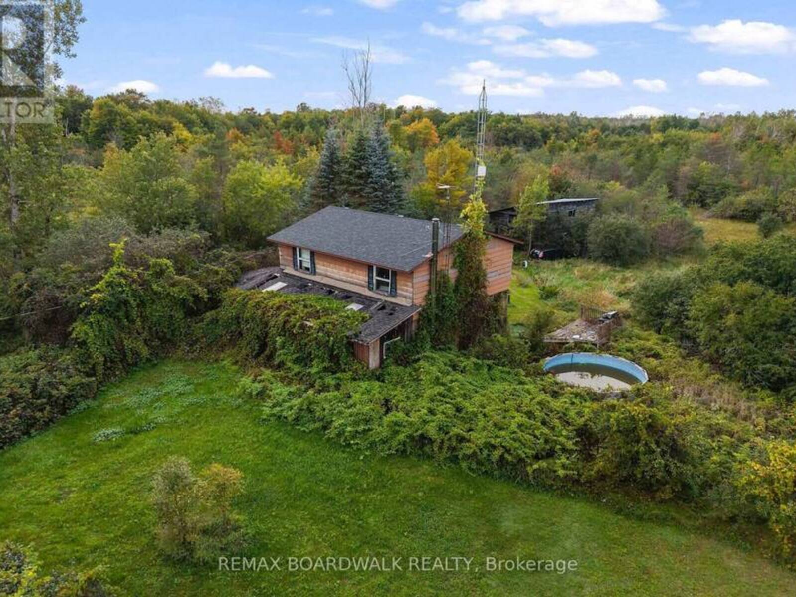 365 SCOTCH LINE ROAD W, Merrickville, Ontario K0G 1N0