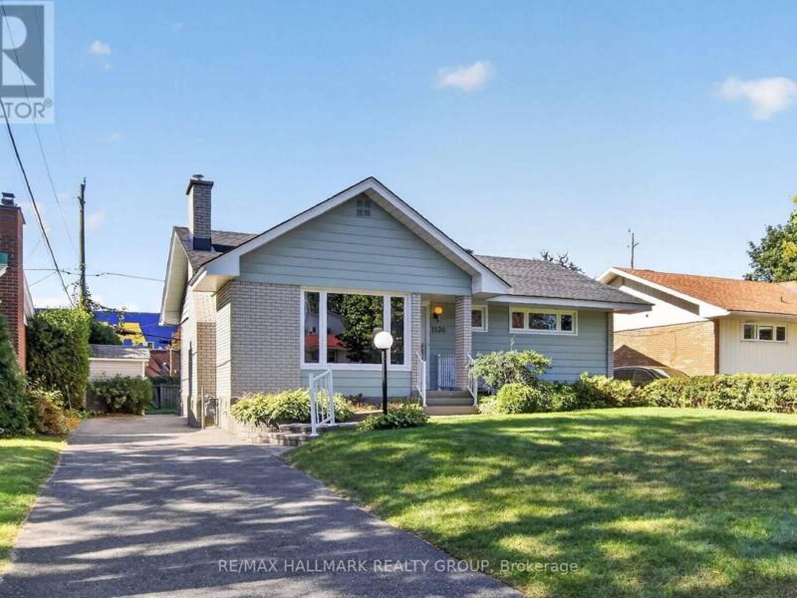 1130 SODERLIND STREET, Ottawa, Ontario K2C 3A9