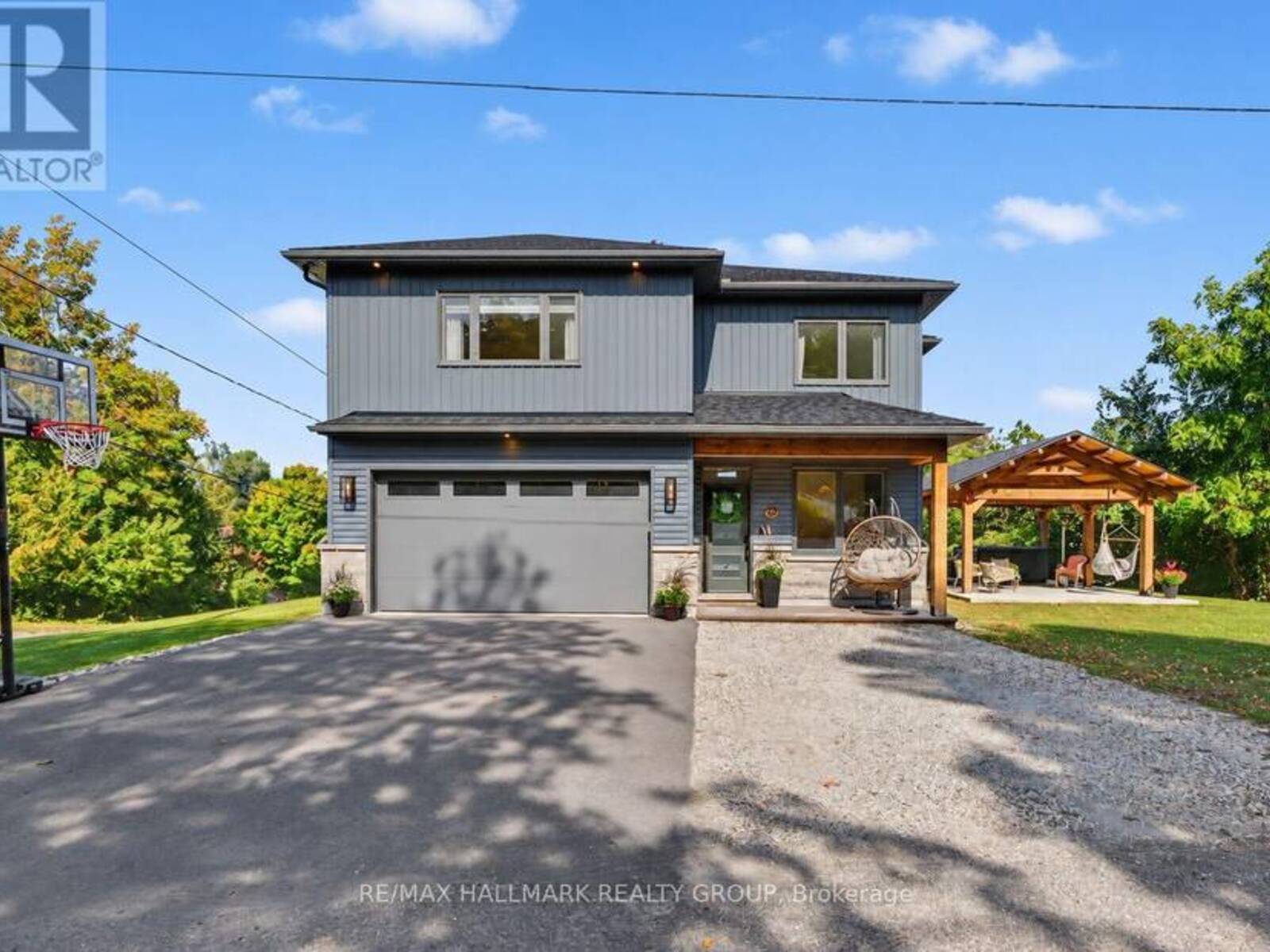 118 HILLIER STREET, Lanark, Ontario K0G 1K0