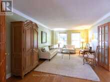 48 DELAMERE DRIVE | Ottawa Ontario | Slide Image Six