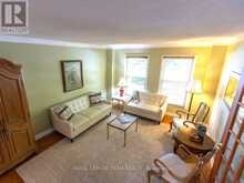 48 DELAMERE DRIVE | Ottawa Ontario | Slide Image Nine