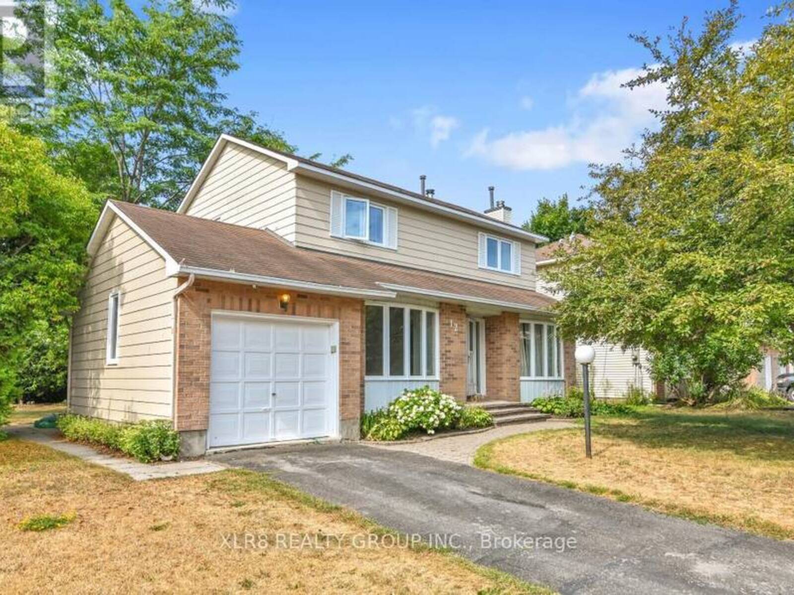 12 JOHN SIDNEY CRESCENT, Ottawa, Ontario K2S 1J7