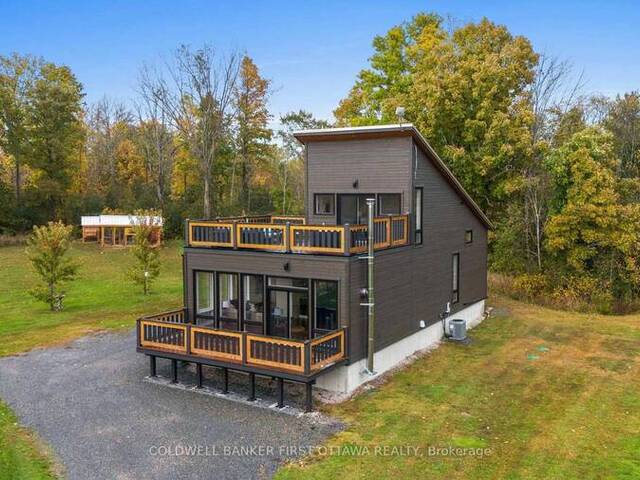 4210 SCOTCH LINE ROAD Perth Ontario, K7H 3C5 - Property For Sale