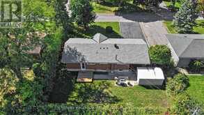 7 ATTWOOD CRESCENT | Ottawa Ontario | Slide Image Twenty-eight