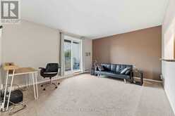 210 - 212 VIEWMOUNT DRIVE | Ottawa Ontario | Slide Image Eight