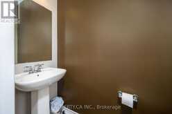125 SWEETVALLEY DRIVE | Ottawa Ontario | Slide Image Fifteen