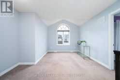 125 SWEETVALLEY DRIVE | Ottawa Ontario | Slide Image Sixteen