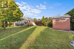6 AMBERLAKES DRIVE | Ottawa Ontario | Slide Image Thirty-three