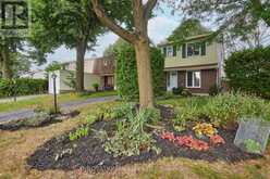 65 BARTLEY CRESCENT | Ottawa Ontario | Slide Image Two
