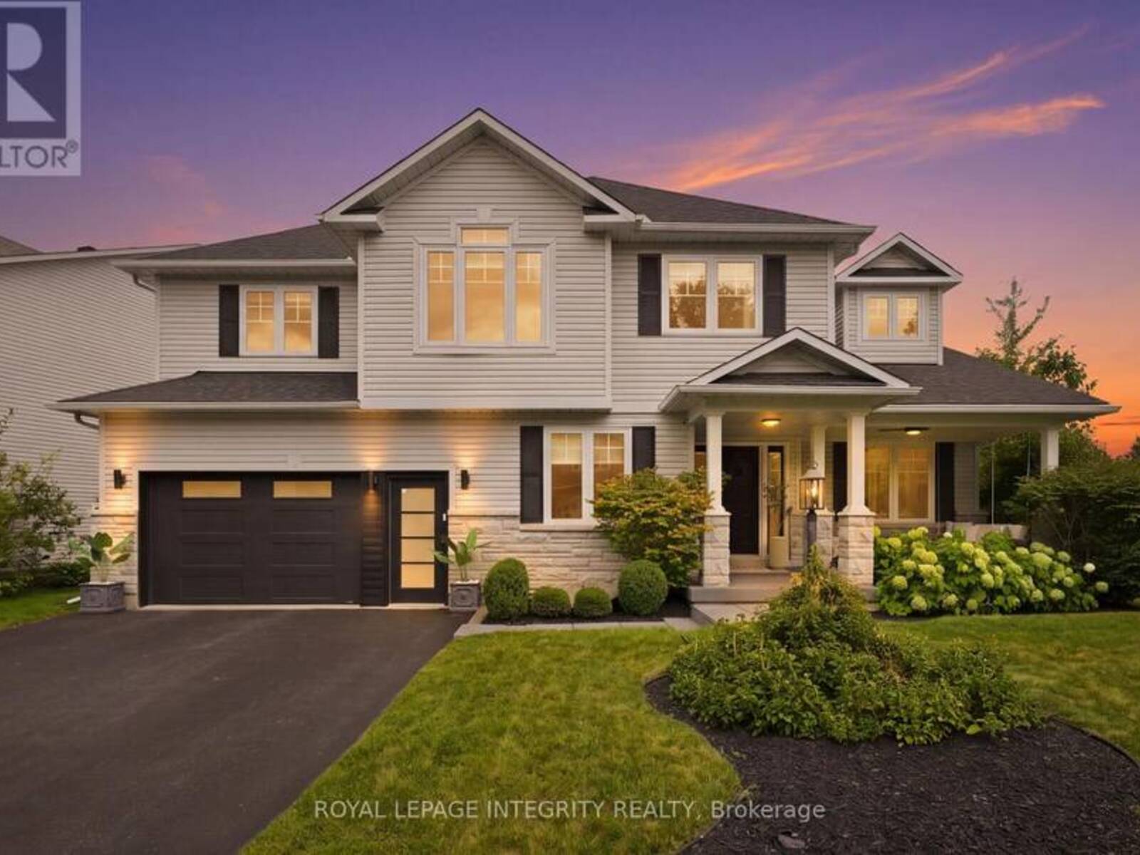 125 WEST RIDGE DRIVE, Ottawa, Ontario K2S 2H1