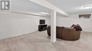 104 PASSAGEWAY PRIVATE | Ottawa Ontario | Slide Image Thirty-five