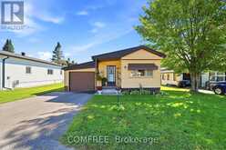 83 CAMERON DRIVE | Oro-Medonte Ontario | Slide Image One