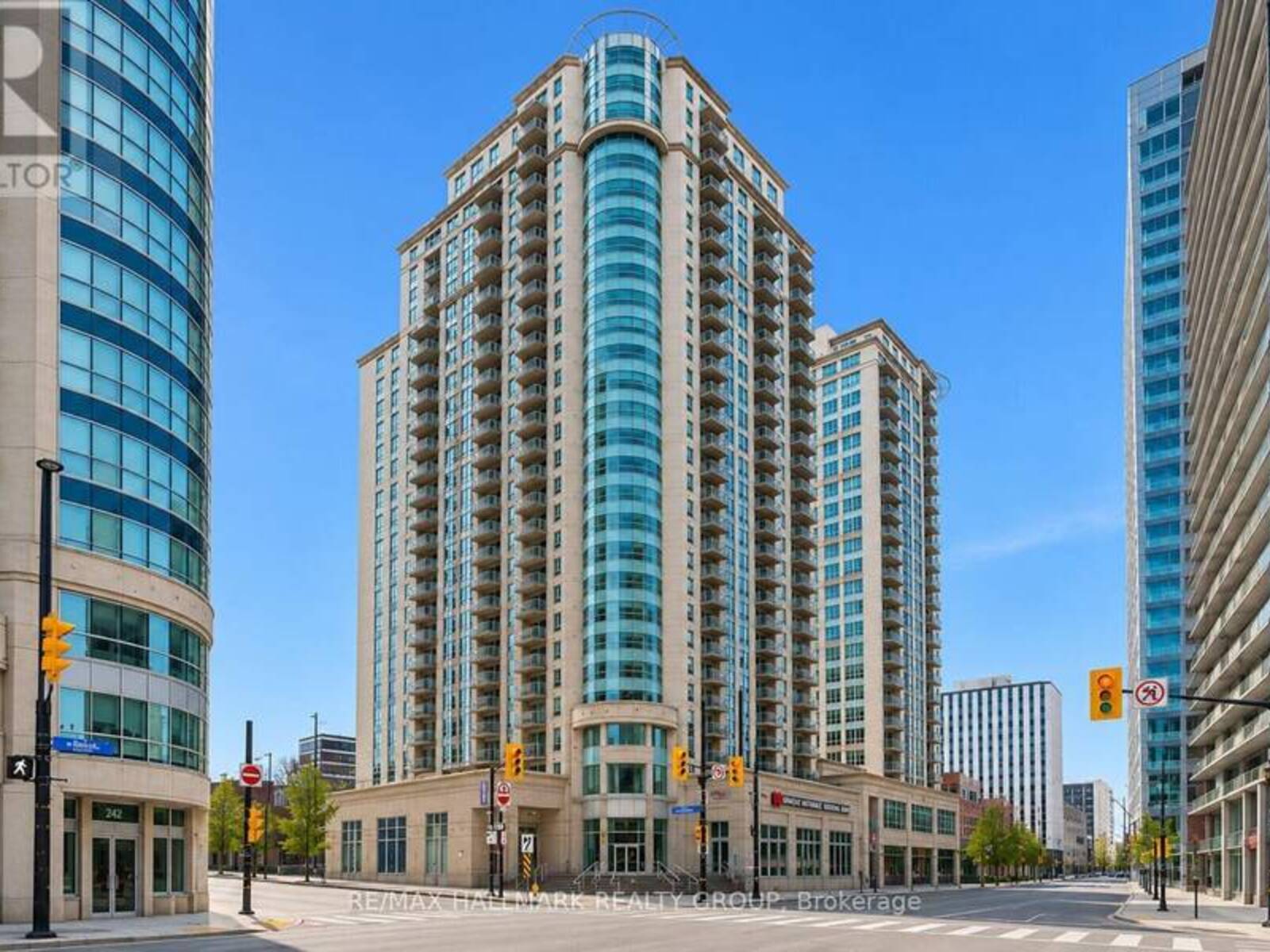 203 - 234 RIDEAU STREET, Ottawa, Ontario K1N 0A9