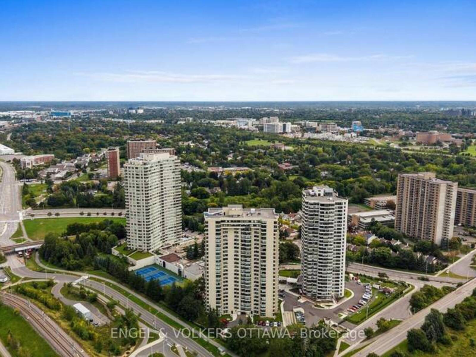 1905 - 1500 RIVERSIDE DRIVE, Ottawa, Ontario K1G 4J4