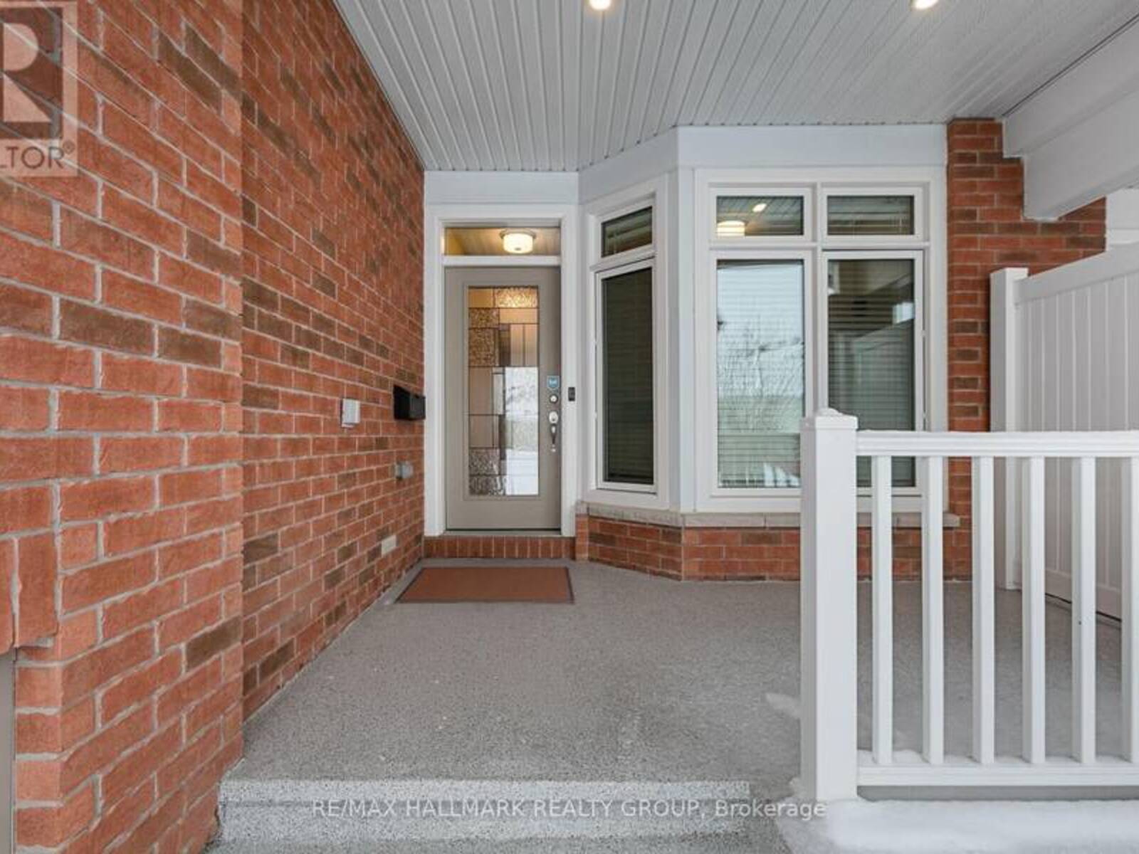 66 KAYENTA STREET, Ottawa, Ontario K2S 2K7
