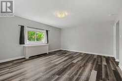 16 GLEN AVENUE | Smiths Falls Ontario | Slide Image Sixteen
