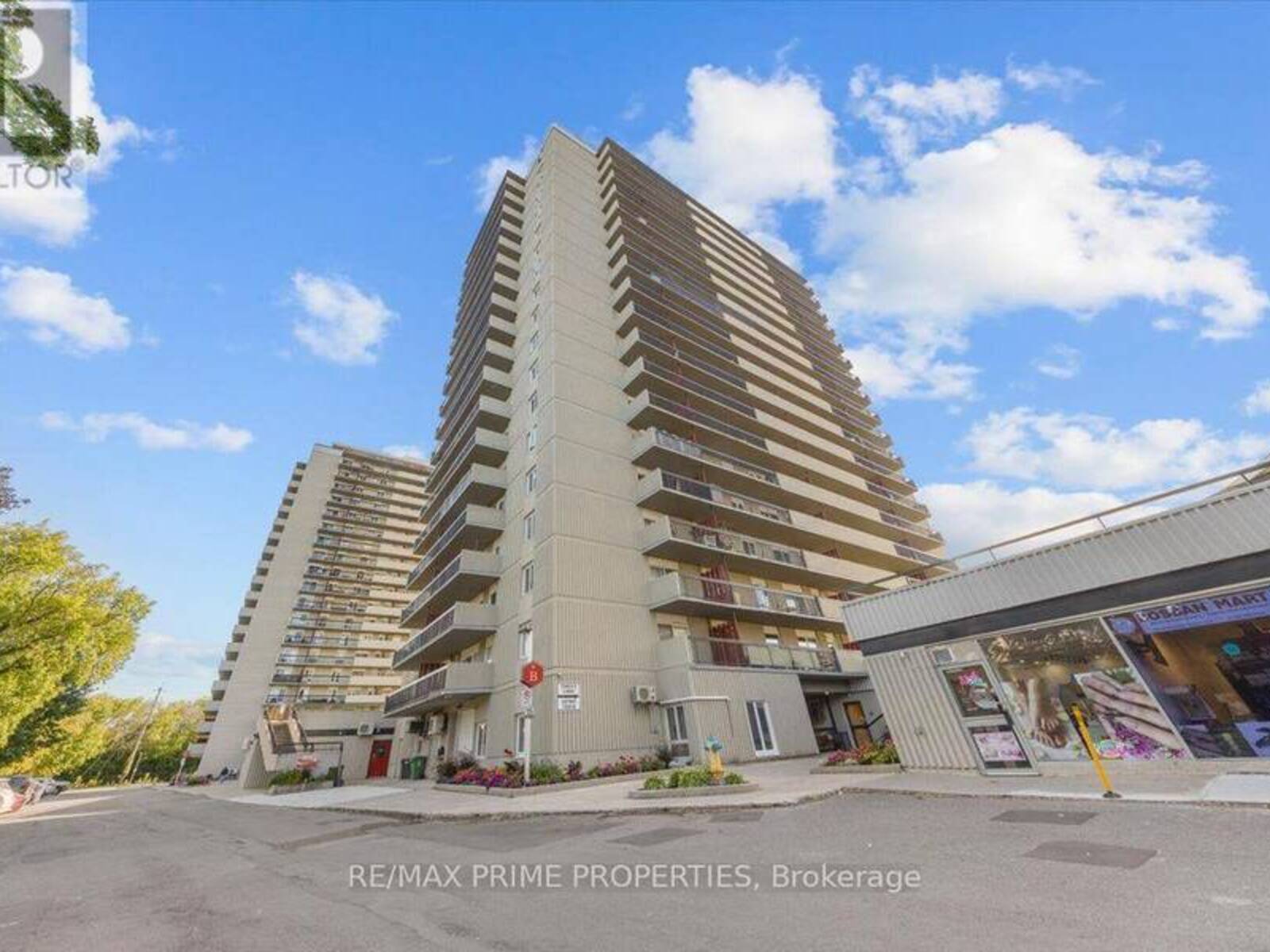 1807 - 158B MCARTHUR AVENUE, Ottawa, Ontario K1L 8E7