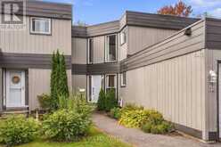 38 COMPATA WAY | Ottawa Ontario | Slide Image Two