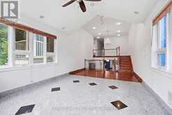 57 WILLOW STREET | Ottawa Ontario | Slide Image Nine
