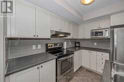 7 - 135 BLUESTONE PRIVATE | Ottawa Ontario | Slide Image Thirteen