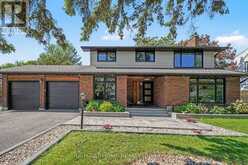 14 TRILLIUM AVENUE | Ottawa Ontario | Slide Image Two