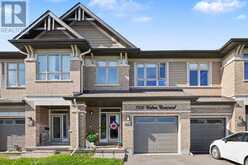 756 CAIRN CRESCENT | Ottawa Ontario | Slide Image Five