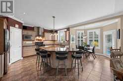 58 GOLFLINKS DRIVE | Ottawa Ontario | Slide Image Twelve