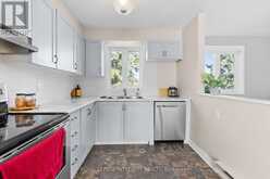 5 - 10 CASTLEGREEN PRIVATE | Ottawa Ontario | Slide Image Fifteen