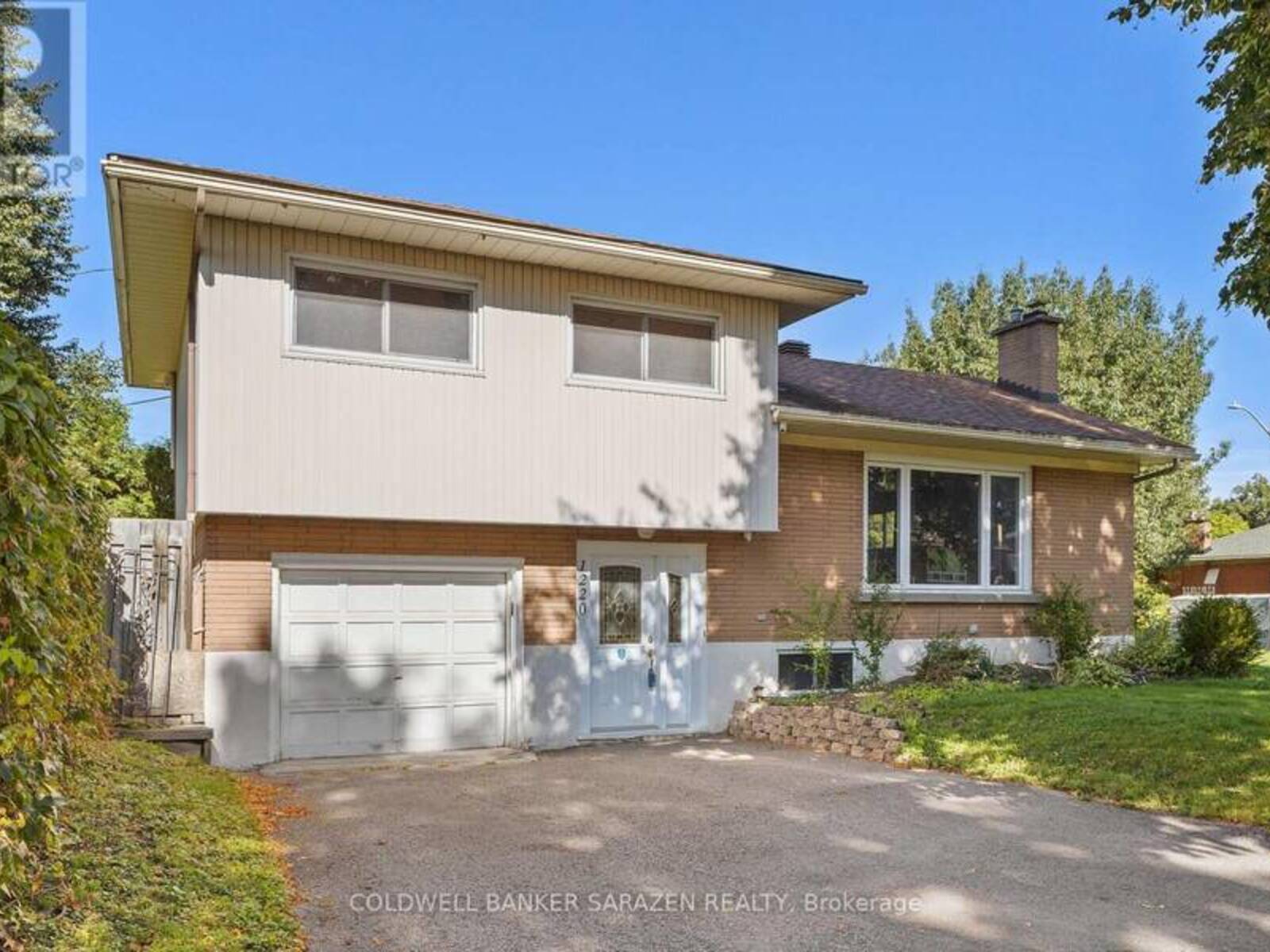 1220 WHITMORE AVENUE, Ottawa, Ontario K2C 2N7