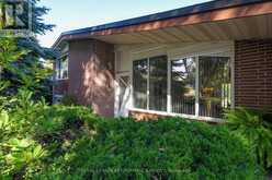 1554 CHOMLEY CRESCENT | Ottawa Ontario | Slide Image Two