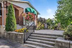 1533 PAYETTE DRIVE | Ottawa Ontario | Slide Image Three