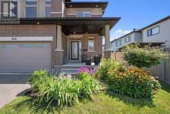 104 HEIRLOOM STREET | Ottawa Ontario | Slide Image Two