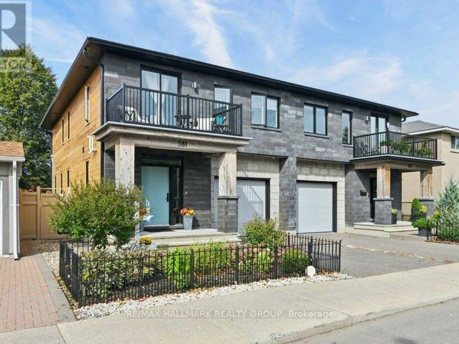 581 QUEEN MARY STREET, Ottawa, Ontario K1K 1V9