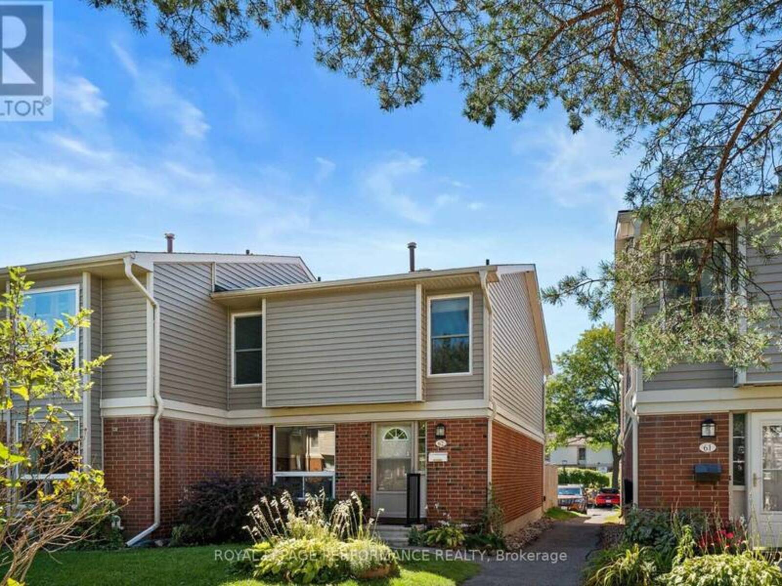 62 - 820 CAHILL DRIVE W, Ottawa, Ontario K1V 9K4