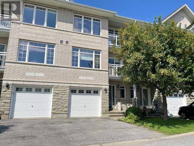 18 - 123 CORINTH PRIVATE Ottawa Ontario, K2E 0A8 - 2 Bedrooms Condo For Sale