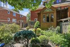 421 HAMILTON AVENUE S | Ottawa Ontario | Slide Image Forty-seven