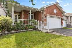 5 RAYBURN STREET | Ottawa Ontario | Slide Image Two