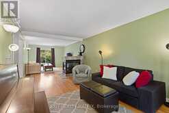1886 CHAINE COURT | Ottawa Ontario | Slide Image Eight
