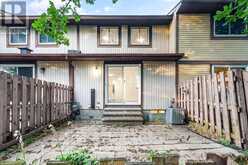 15 - 121 CASTLEFRANK ROAD | Ottawa Ontario | Slide Image Forty-seven