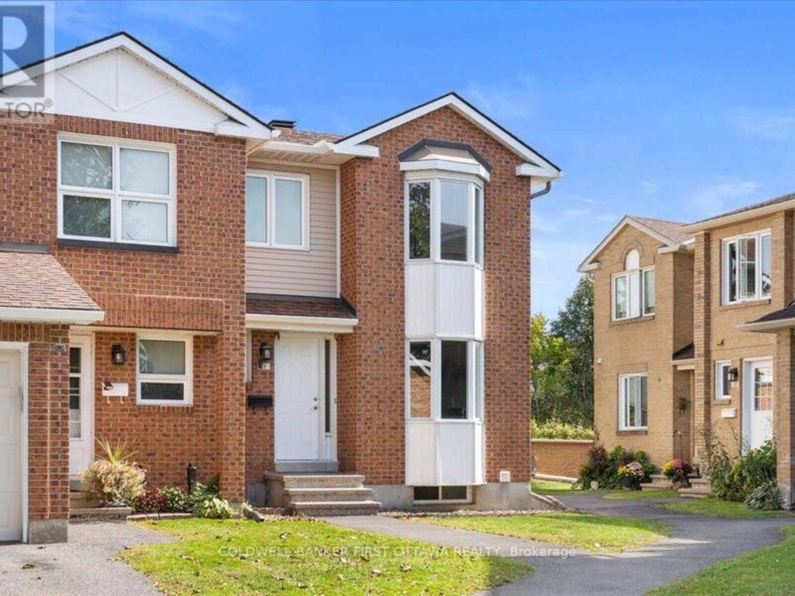 12 - 2F CASTLEBROOK LANE, Ottawa, Ontario K2G 5E2