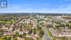12 - 2F CASTLEBROOK LANE | Ottawa Ontario | Slide Image Thirty-two