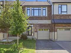 1014 OTTENBRITE CRESCENT Ottawa Ontario, K2T 0G2