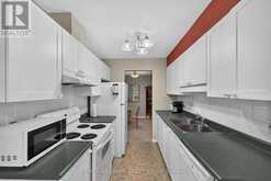 103 TALL OAK PRIVATE | Ottawa Ontario | Slide Image Thirteen