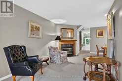 103 TALL OAK PRIVATE | Ottawa Ontario | Slide Image Nine