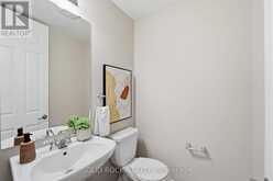 55 SOLARIS DRIVE | Ottawa Ontario | Slide Image Nine