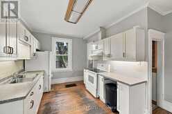 204 COMPTON AVENUE | Ottawa Ontario | Slide Image Thirteen