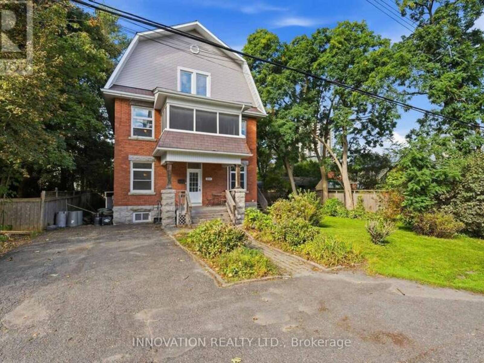 204 COMPTON AVENUE, Ottawa, Ontario K2B 5A9
