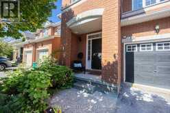 135 GATESPARK PRIVATE | Ottawa Ontario | Slide Image Four