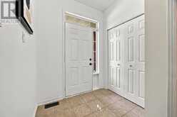 135 GATESPARK PRIVATE | Ottawa Ontario | Slide Image Five