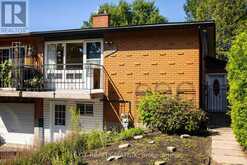2064 ST LAURENT BOULEVARD | Ottawa Ontario | Slide Image One